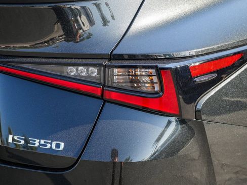 Used 2025 Lexus IS 350 F Sport RWD image 7