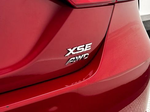 Used 2023 Toyota Camry XSE AWD/4WD image 9
