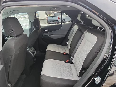 Used 2023 Chevrolet Equinox LS w/ LS Convenience Package image 14