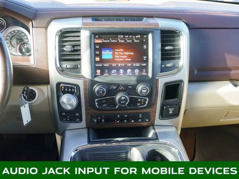 Used 2017 RAM 1500 Laramie image 11