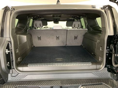 Used 2025 GMC Hummer EV 2X AWD/4WD image 35