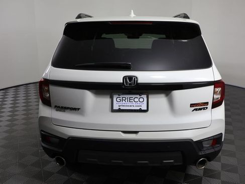 Used 2025 Honda Passport TrailSport image 7