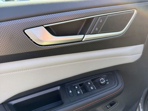 New 2026 Volkswagen Atlas Peak Edition AWD/4WD image 23