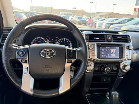 Used 2019 Toyota 4Runner SR5 image 13