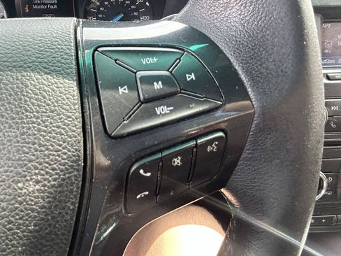 Used 2016 Ford Explorer XLT AWD/4WD image 19