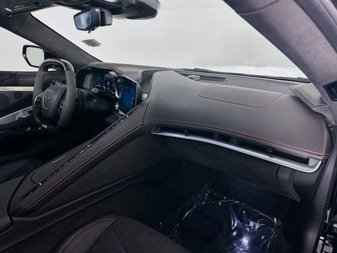 Used 2025 Chevrolet Corvette E-Ray AWD/4WD image 26