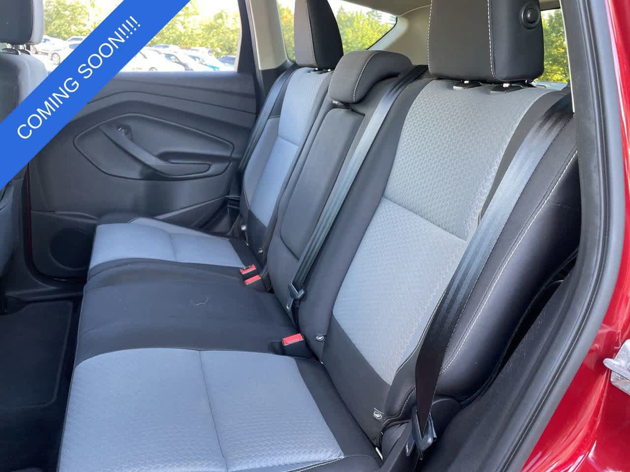 Used 2017 Ford Escape SE w/ Equipment Group 201A AWD/4WD image 18