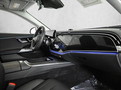 Certified 2026 Mercedes-Benz E 350 4MATIC Sedan image 24