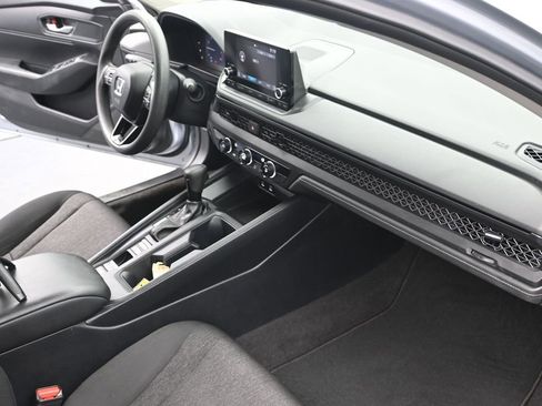 Certified 2023 Honda Accord LX image 21