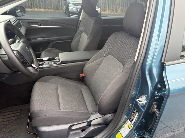 Used 2026 Toyota Camry LE FWD image 19
