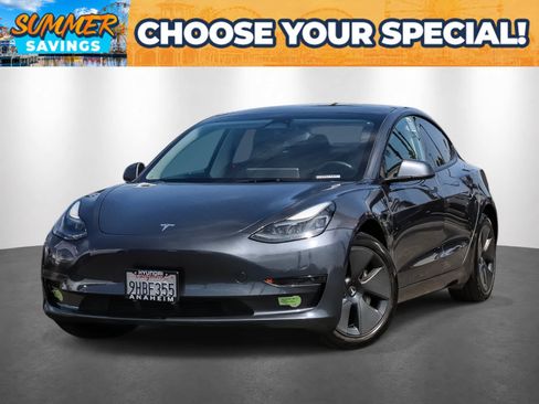 Used 2023 Tesla Model 3 Standard Range RWD image 1