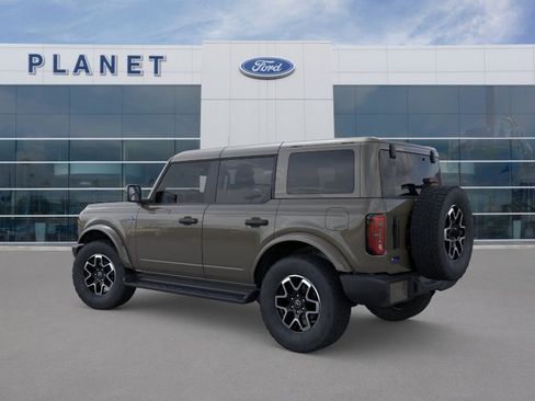 New 2026 Ford Bronco Outer Banks image 5