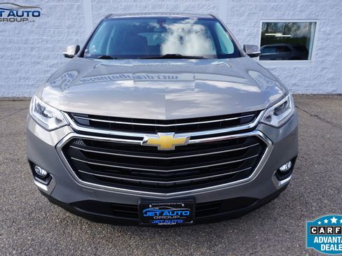 Used 2018 Chevrolet Traverse LT w/ LPO, Floor Liner Package AWD/4WD image 2