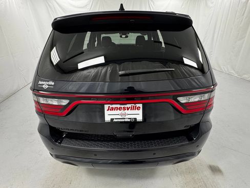 Used 2025 Dodge Durango GT w/ Blacktop Package AWD/4WD image 4