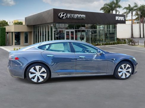 Used 2020 Tesla Model S Long Range Plus AWD/4WD image 2