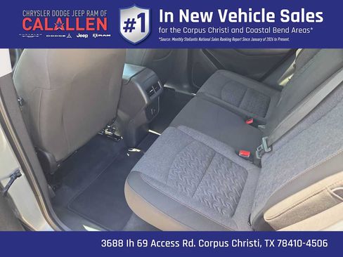 Used 2023 Chevrolet Equinox LT w/ LPO, Floor Liner Package AWD/4WD image 21