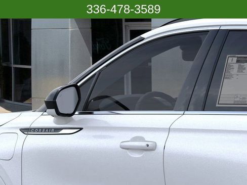 Used 2025 Lincoln Corsair Grand Touring image 20