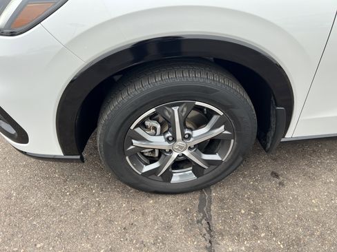 Used 2024 Honda HR-V EX-L image 9