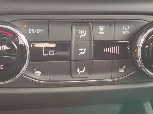 Used 2023 Chevrolet TrailBlazer LT w/ Convenience Package FWD image 27