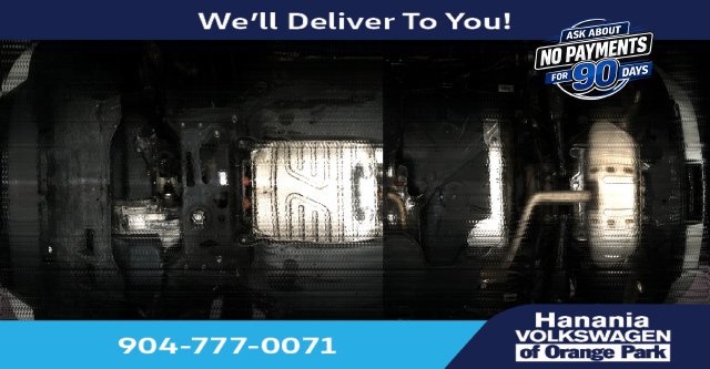 Used 2023 Volkswagen Tiguan SE R-Line FWD image 30