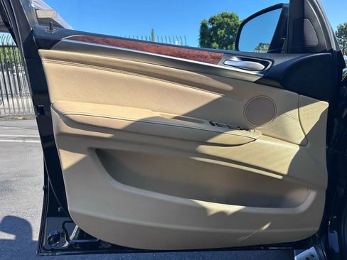 Used 2013 BMW X5 xDrive35i image 30