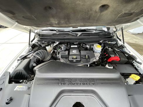 Used 2022 RAM 2500 Limited image 30
