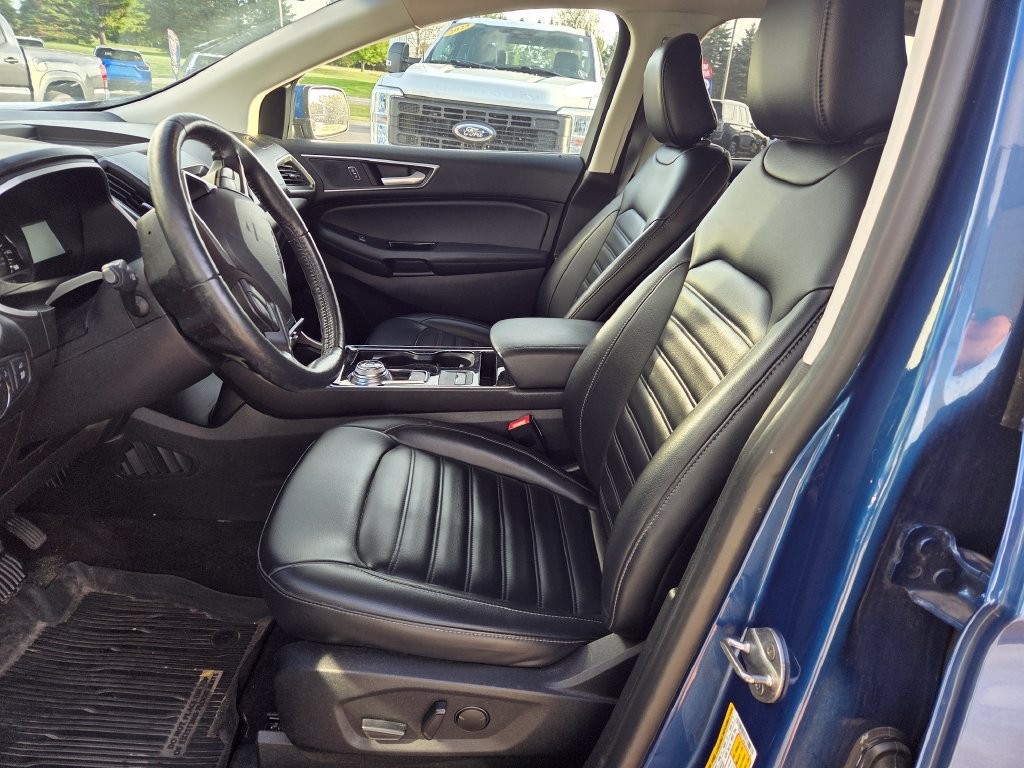 Used 2020 Ford Edge SEL w/ Convenience Package AWD/4WD image 8