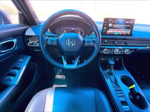 Used 2023 Honda Civic Sport Touring image 6