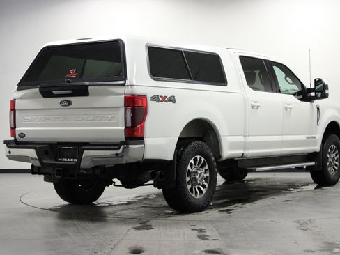 Used 2022 Ford F350 Lariat image 4