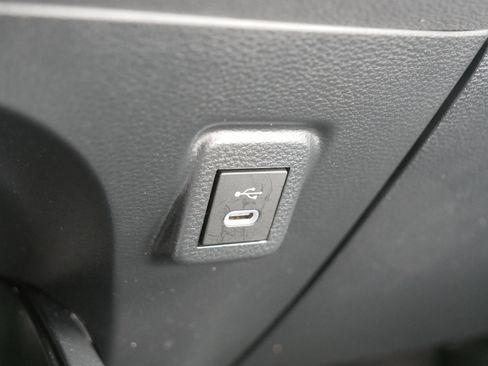 Used 2024 Toyota Corolla SE AWD/4WD image 33