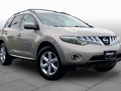 Used 2009 Nissan Murano SL w/ Technology Pkg FWD image 2