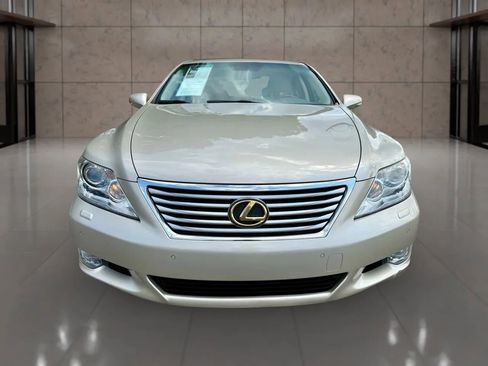 Used 2010 Lexus LS 460 image 8