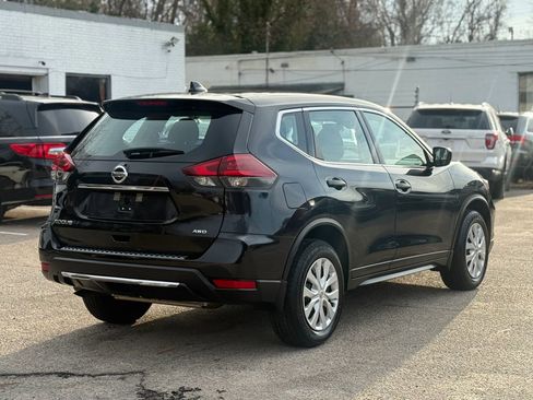 Used 2020 Nissan Rogue S image 8