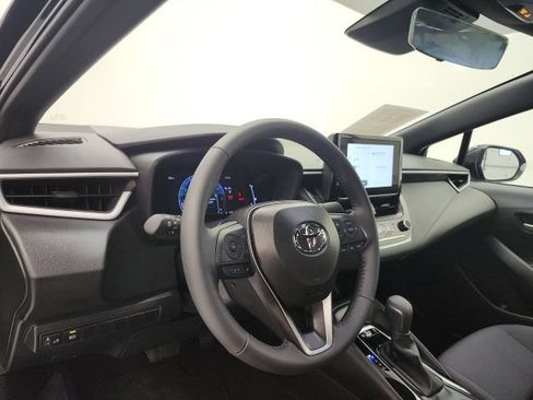 Used 2026 Toyota Corolla SE FWD image 42