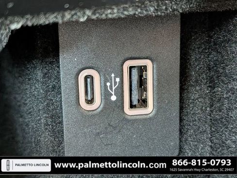 Certified 2022 Lincoln Nautilus FWD w/ Premium Package image 23