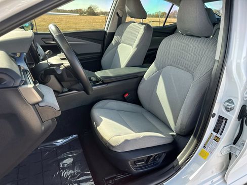 Used 2025 Toyota Camry LE w/ Convenience Package FWD image 11