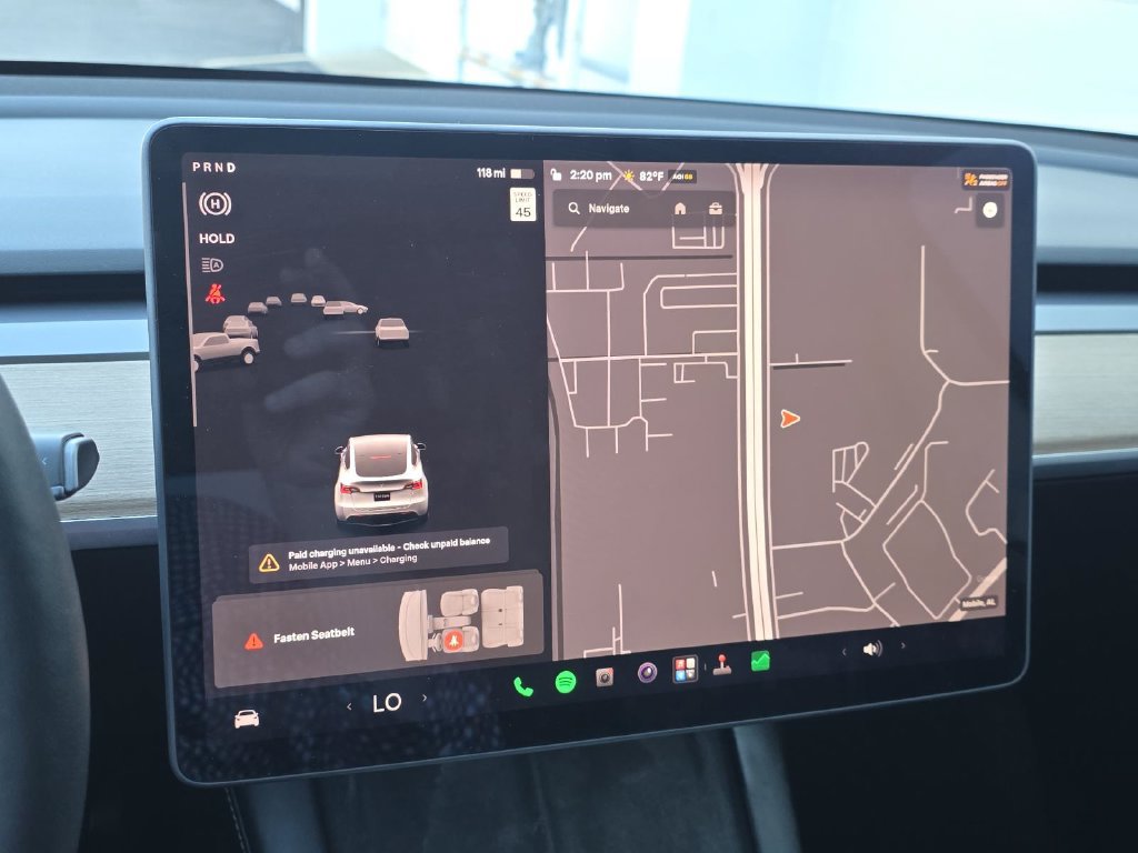 Used 2022 Tesla Model Y Performance AWD/4WD image 13