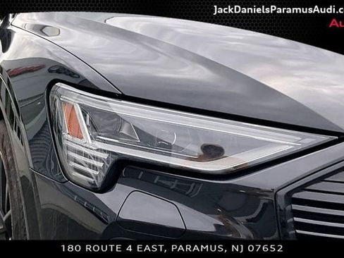 Used 2023 Audi e-tron Chronos w/ Chronos Package image 21