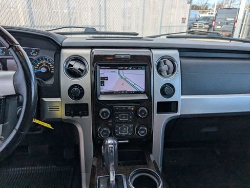 Used 2013 Ford F150 Platinum image 4