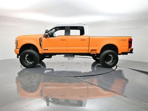 New 2025 Ford F250 XLT w/ Black Appearance Package image 8