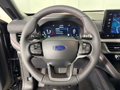 New 2026 Ford Explorer ST-Line RWD image 16