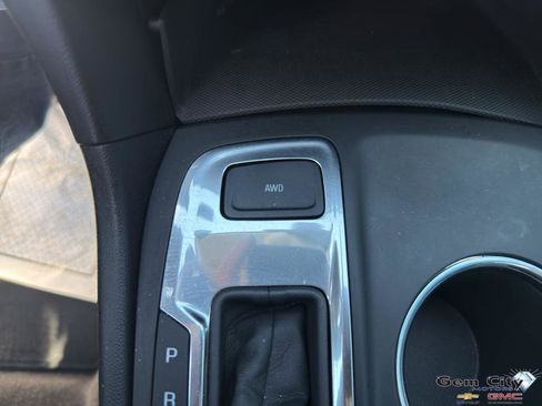 Used 2019 Chevrolet Equinox LT AWD/4WD image 26