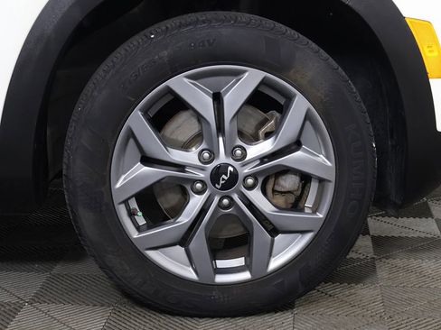 Used 2024 Kia Seltos S AWD/4WD image 20