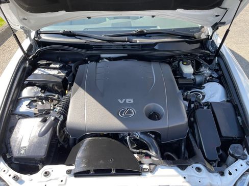 Used 2013 Lexus IS 250 w/ Premium Pkg Value Edition RWD image 33