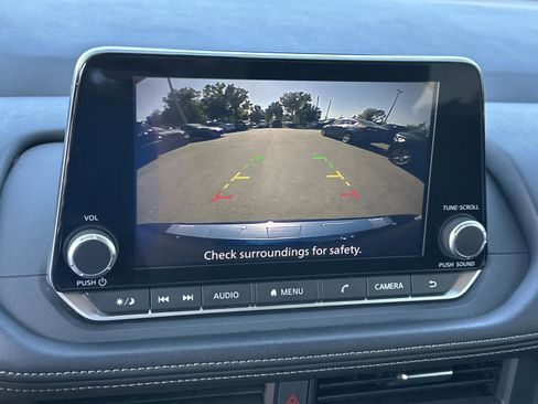 Certified 2024 Nissan Rogue SV w/ SV Premium Package FWD image 27