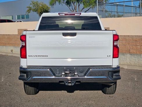 Used 2022 Chevrolet Silverado 1500 LT image 6