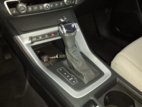 Certified 2022 Audi Q3 2.0T Premium image 14