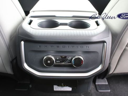 New 2026 Ford Expedition Max Active AWD/4WD image 11