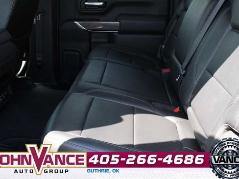 Used 2020 Chevrolet Silverado 2500 LTZ w/ Z71 Off-Road Package AWD/4WD image 24