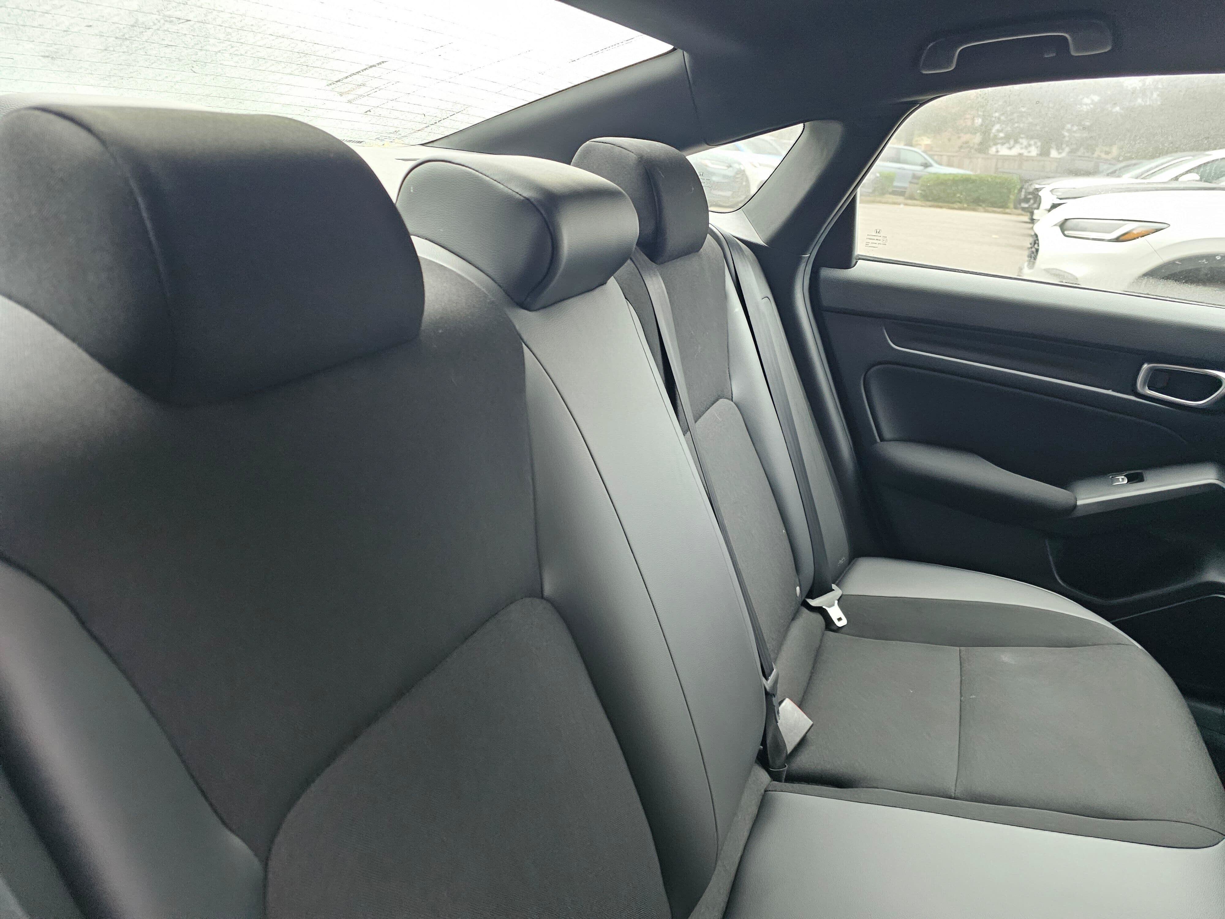 Used 2022 Honda Civic Sport image 13